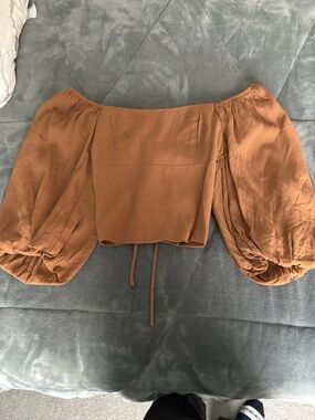 Forever 21 Cocoa Brown Off-Shoulder Tie Hem Crop Top